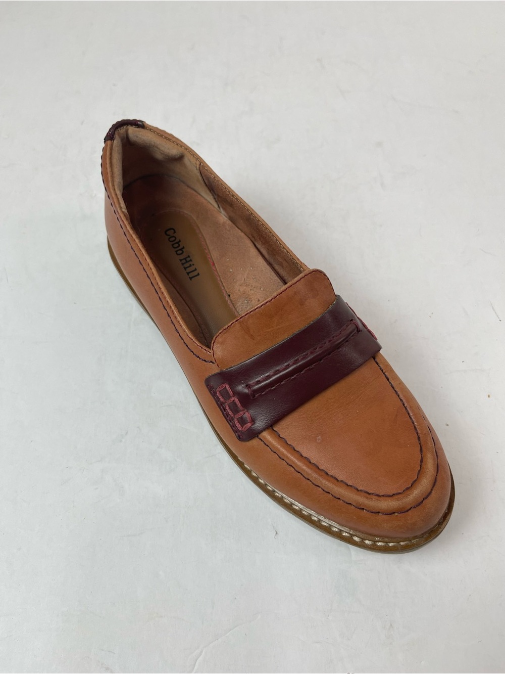 Cobb Hill Penny Loafers Womens US 6 EU 36 Tan Burgundy Leather Lug Sole CI9522